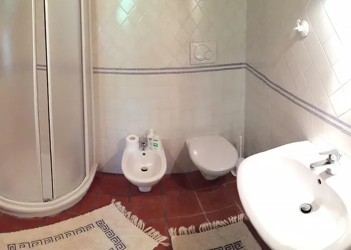 Dependance Castel Del Monte (Apulia)